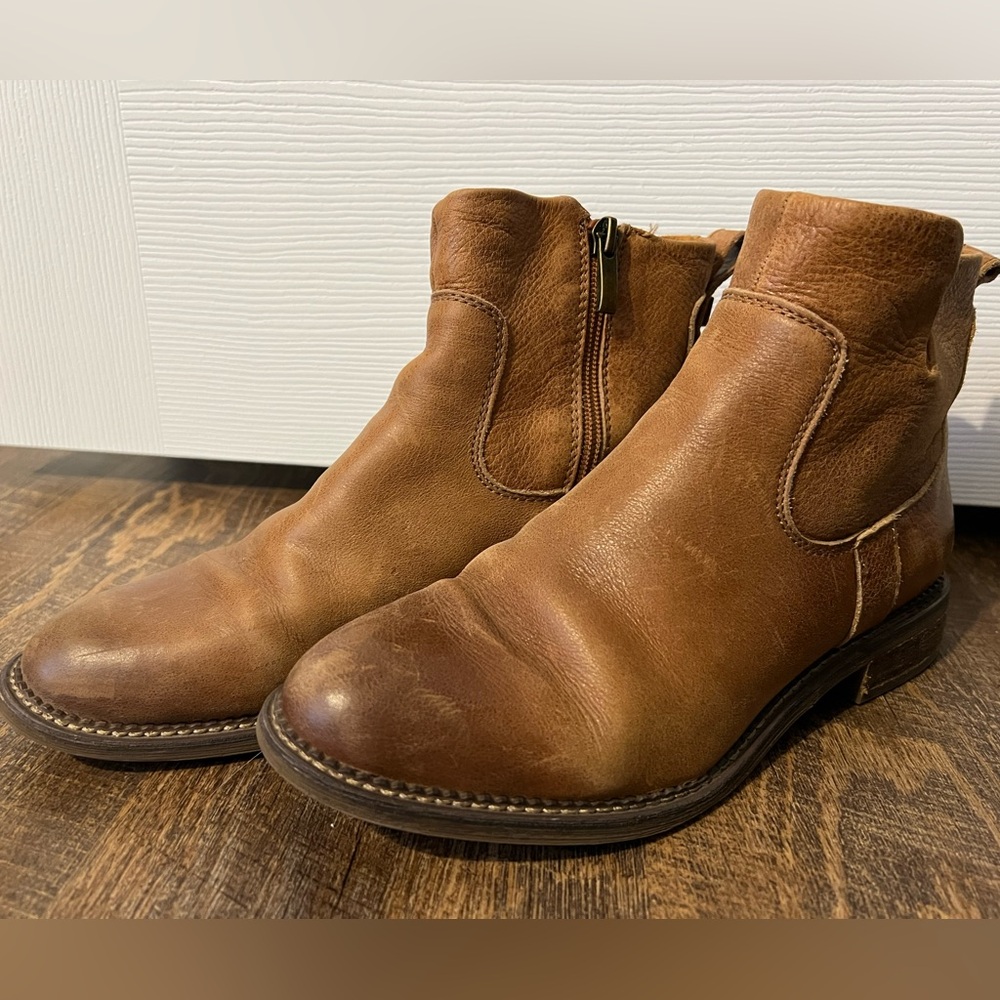 Franco Sarto Brown Leather Bootie